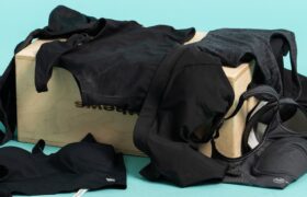 Trainingskleidung stinkt – So reinigen Sie sie.