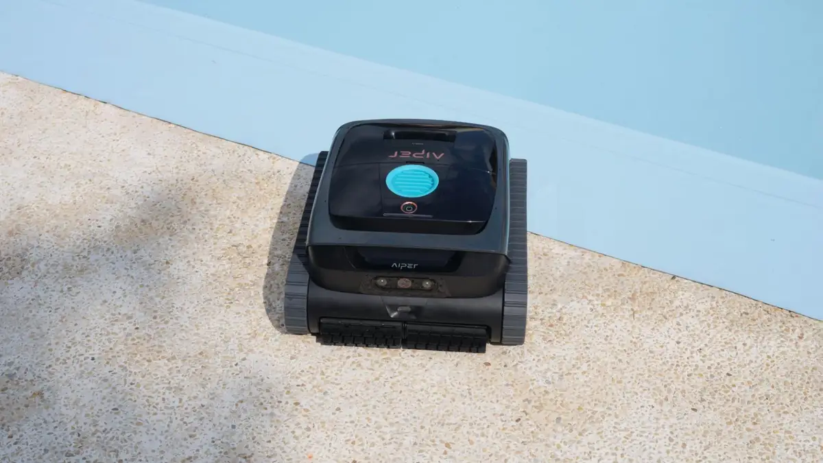 Nicht im Dreck schwimmen: So reinigen Sie Ihren Pool gründlich