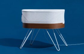 Ist das Snoo Smart Sleeper Bassinet für 1.700 US-Dollar das Geld wert? Was Sie vor dem Kauf wissen sollten.