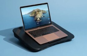 Der beste Laptop-Schreibtisch fürs Knie