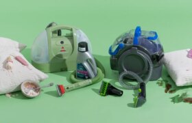 <p><strong>Translating title for SEO</strong></p>
<p>I need to rewrite the title in German and make sure it’s SEO-friendly. The original title is "The Best Portable Carpet and Upholstery Cleaner." My potential translations include "Der beste tragbare Teppich- und Polsterreiniger" or variations without hyphens. I could also consider using "mobil" for "portable." For SEO purposes, something like "Bester tragbarer Teppich- und Polsterreiniger" stands out to me. I want to keep it concise and impactful.<strong>Clarifying German grammar for SEO</strong></p>
<p>In terms of SEO, the phrase "Der beste tragbare Teppich- und Polsterreiniger" works well, as it includes important keywords. I’m debating whether to use "tragbarer" or "tragbare." Since "Reiniger" is masculine, I think "tragbarer" should follow the rules of weak declension after "der." So, "Der beste tragbare Teppich- und Polsterreiniger" should be right. I want to ensure I’m using the correct grammar, especially when dealing with adjectives and articles.<strong>Determining adjective forms in German</strong></p>
<p>I’m thinking about the compound noun "Teppich- und Polsterreiniger" and whether to use "der beste Teppich- und Polsterreiniger" or "der beste tragbare Teppich- und Polsterreiniger." It feels like "tragbare" might be off since it usually indicates weak inflection, while "tragbarer" could fit better in different contexts. However, with the definite article, it should probably be "der tragbare Teppich- und Polsterreiniger." Since "der beste" is already a superlative, I want to ensure everything aligns grammatically.<strong>Reviewing German adjective endings</strong></p>
<p>I’m considering how adjectives take endings after the definite article in German. For masculine nominative singular, the adjective ends with -e, like "der gute Mann." This applies to neuter and feminine forms too: "das gute Buch" and "die gute Frau." The plural form is "die guten Männer." However, "beste" is unique since it’s a superlative that doesn’t follow the usual rules. For "tragbar," I’m debating if I should use "tragbare" or "tragbarer." With the definite article, it looks like "der tragbare Teppich- und Polsterreiniger" is correct.</p>