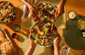 HelloFresh schenkt dir eine kostenlose Caraway-Pfanne – Gesund essen leicht gemacht