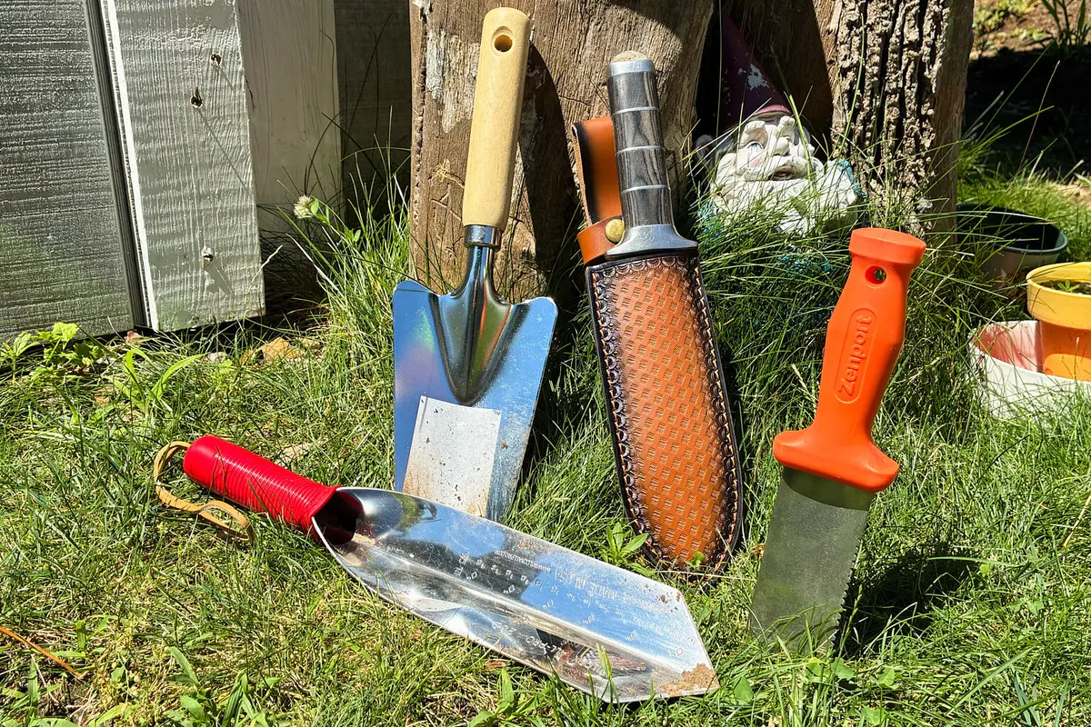 Gartenkelle oder Bodenmesser: Welches Werkzeug brauchst du wirklich? Liam Dug In