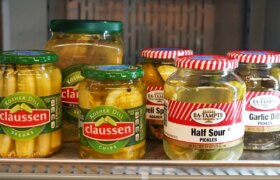 Gedanken zu unserer Gurken-Auswahl: Wir probierten mehr Pickles.