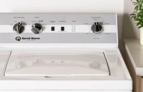 Speed Queen Test: Werksbesichtigung und Praxistest der klassischen Waschmaschine – Was wir gelernt haben