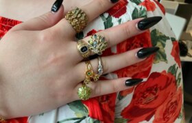 So kaufen Sie Vintage-Schmuck wie ein Profi