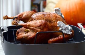 So gelingt dir dieses Jahr dein erster Truthahn zum Erntedankfest